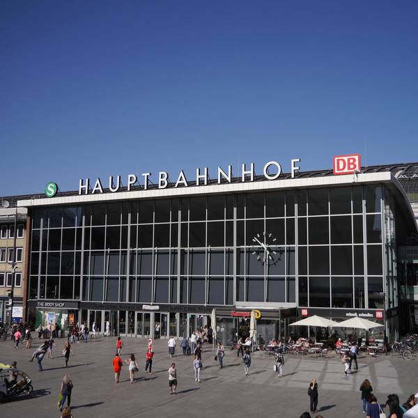 Köln Hauptbahnhof am Tag