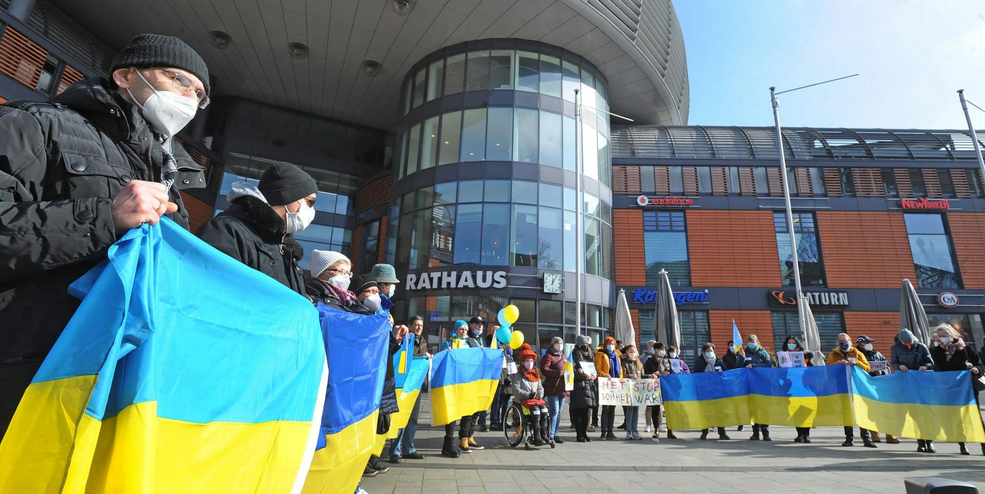 lev demo ukraine