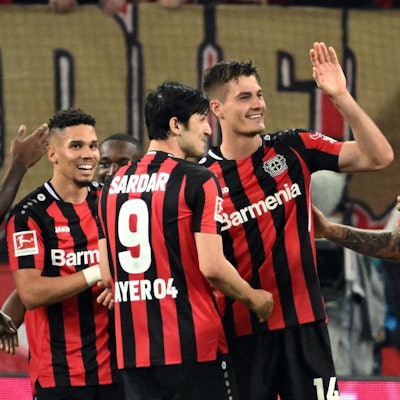 6D8D77D5-7DA8-4701-A783-1D6F29CB7E92