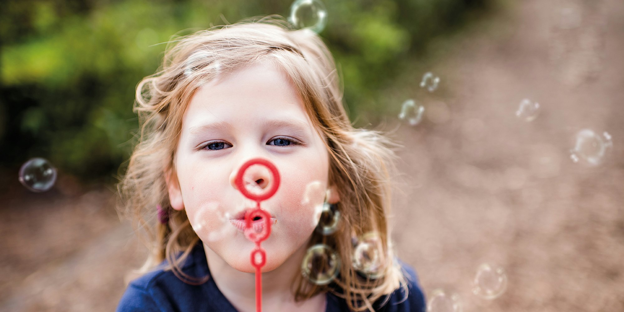 RLC_Maedchen_Seifeblase