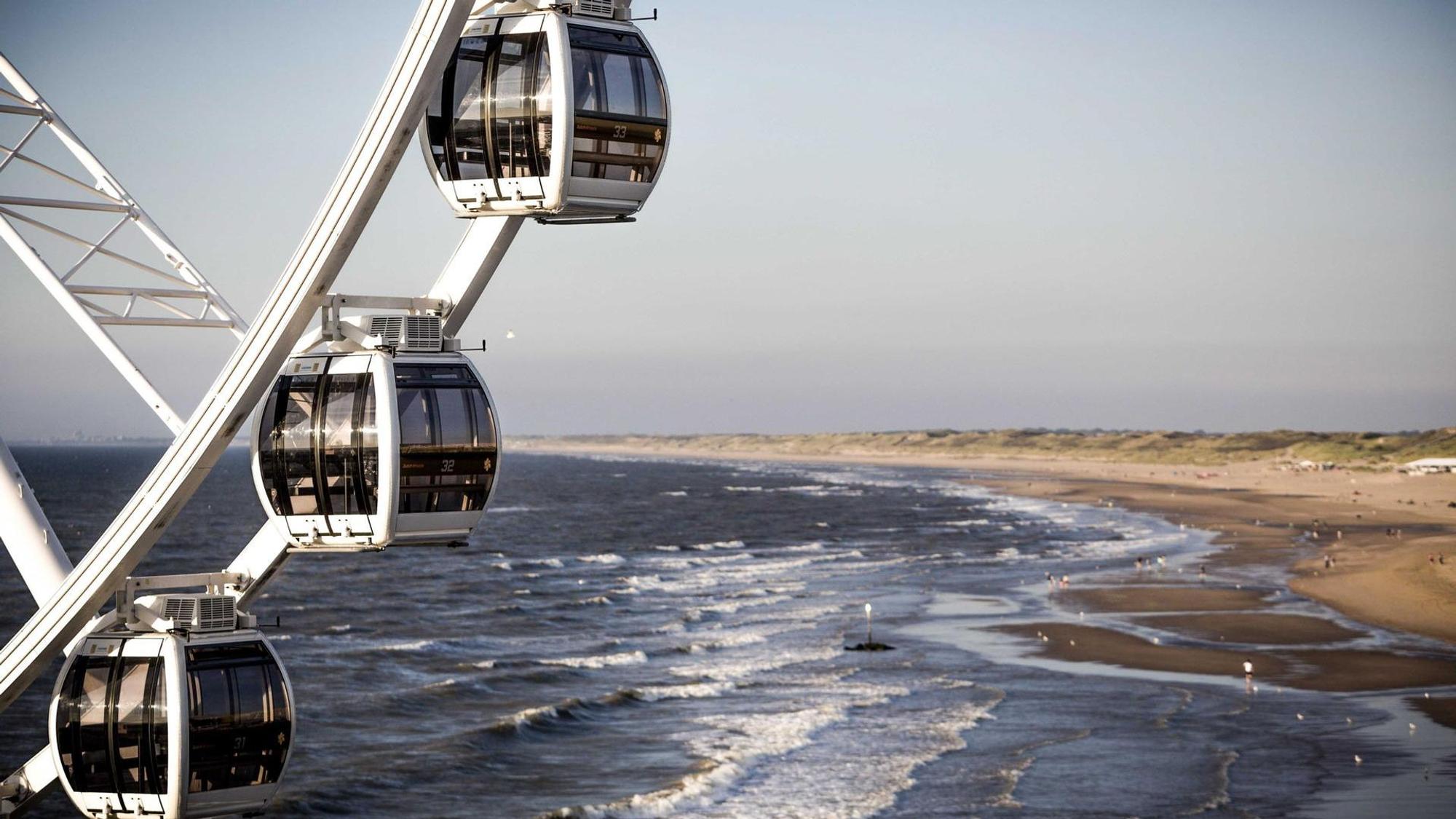 Das Riesenrad in Scheveningen am Pier.