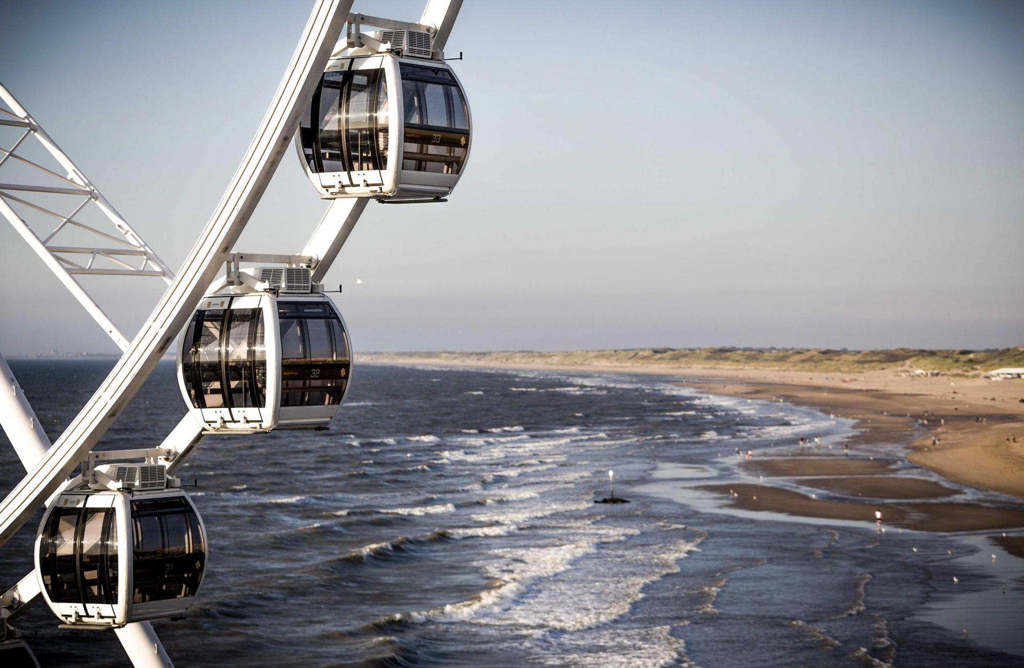 scheveningen riesenrad pier