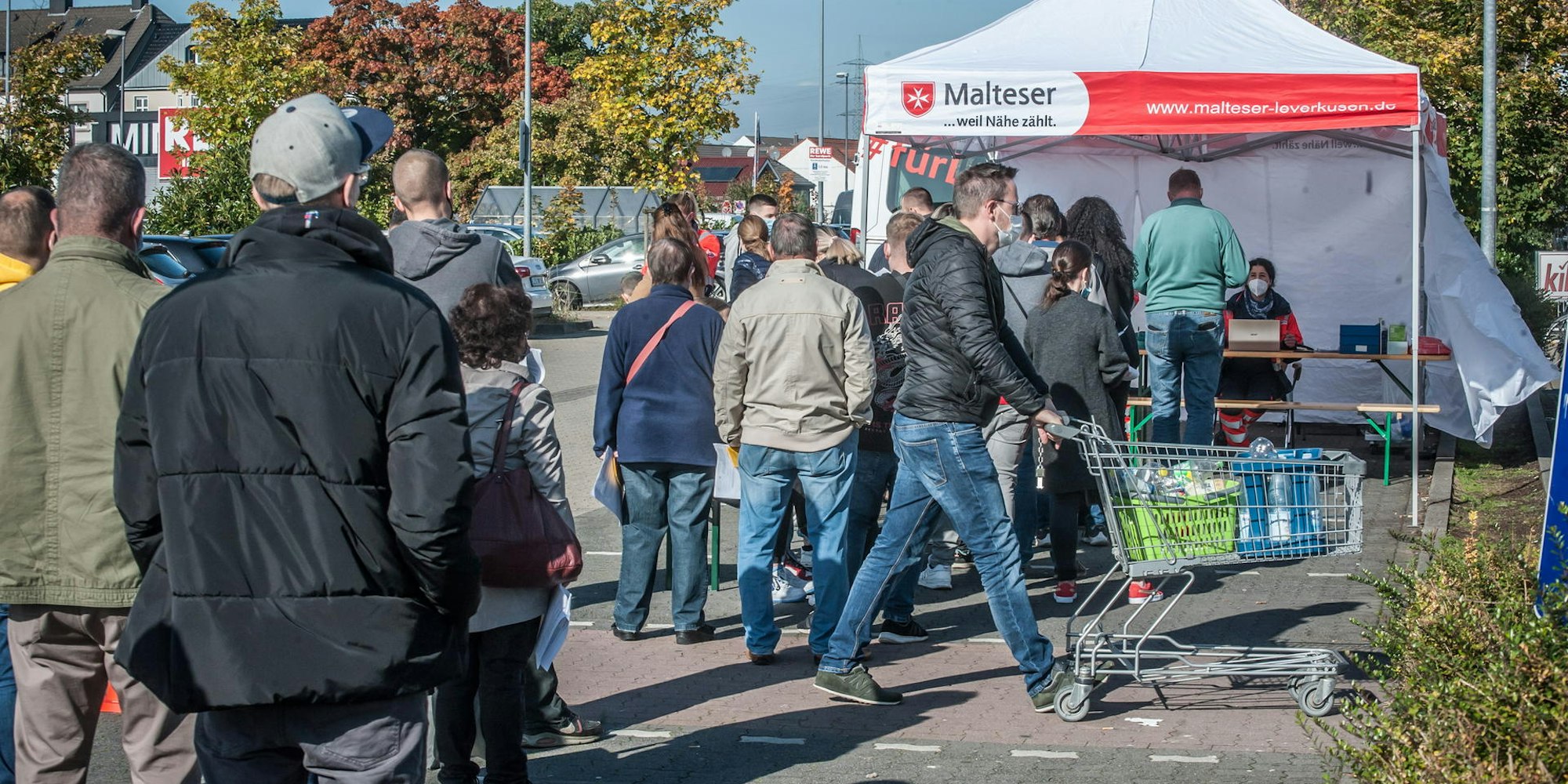 impf-Zelt-aldi_RLE_leverkusen_10162021ALF_1785