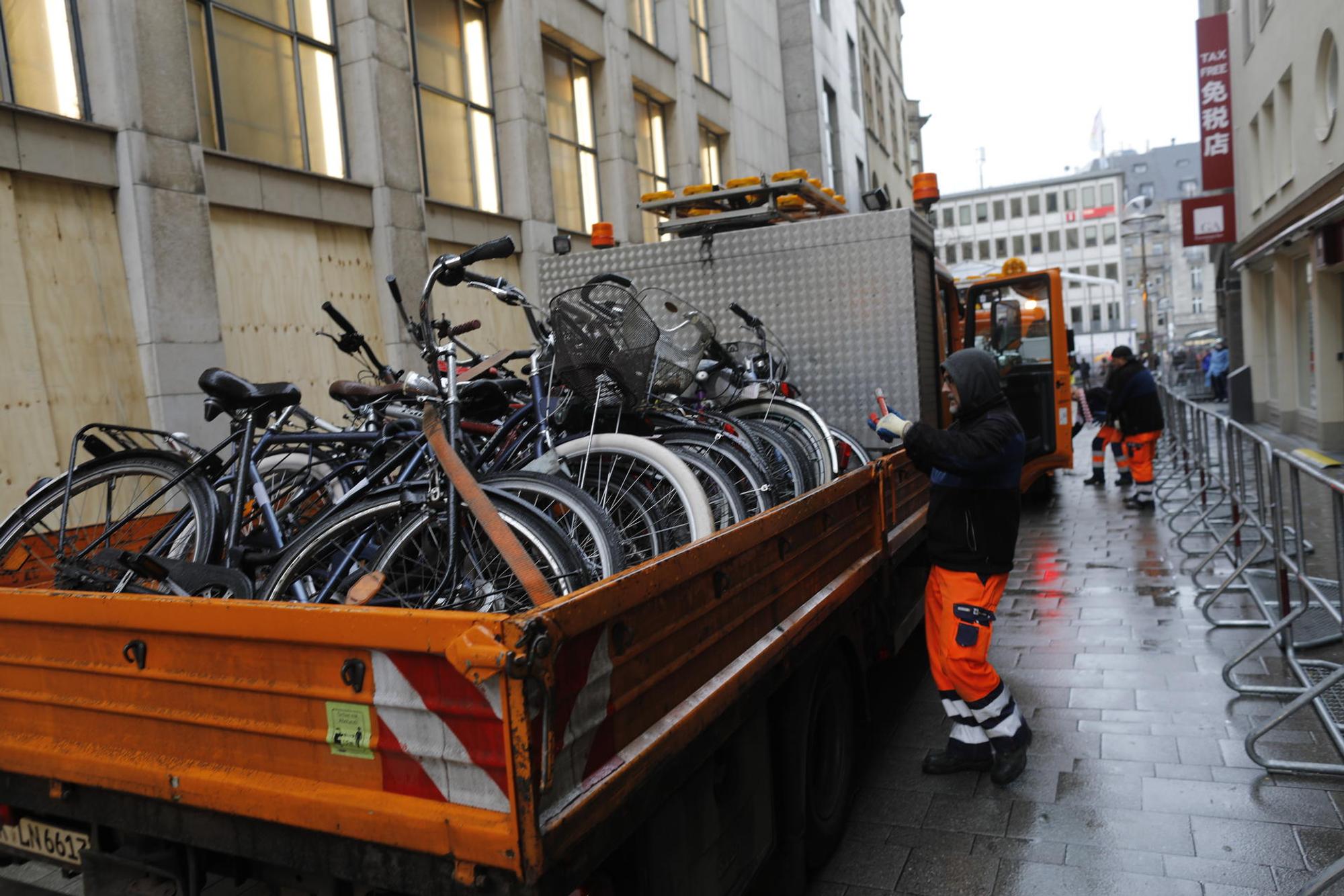 Fahrrad abgeschleppt Schull- und Veedeslzöch 2019 kra