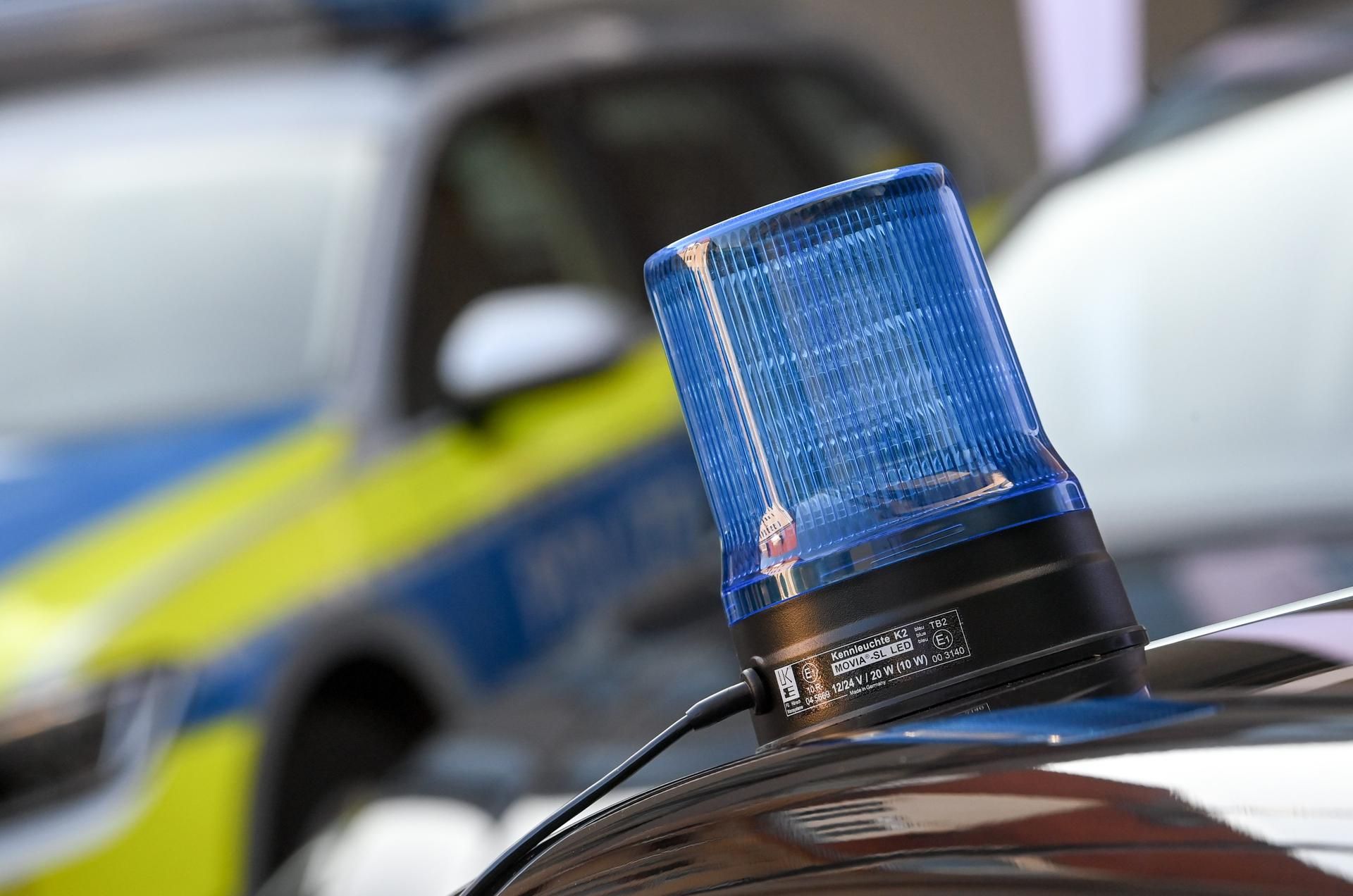 Polizei Blaulicht 031220