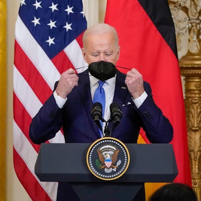 Joe Biden Maske ap
