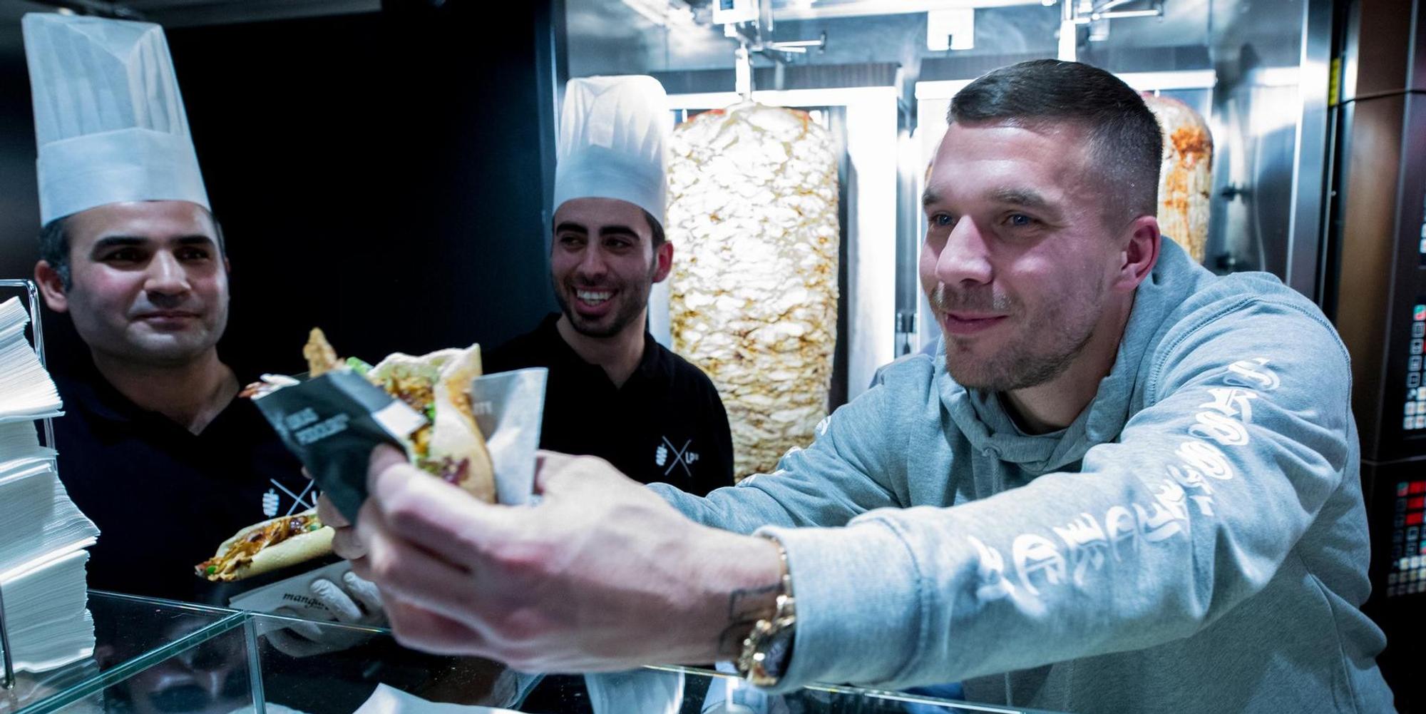 060118poldi_doener22