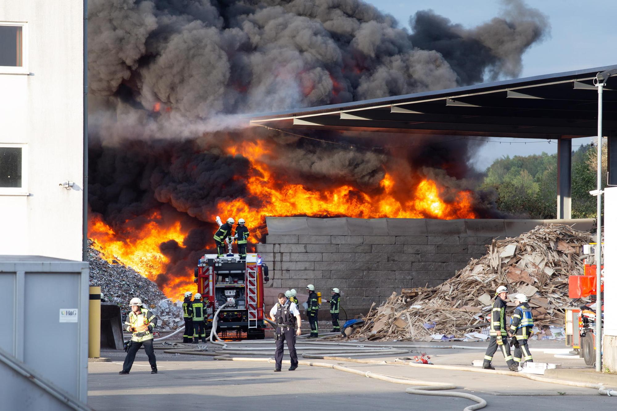 20200821-Feuer-Remondis-gie-032