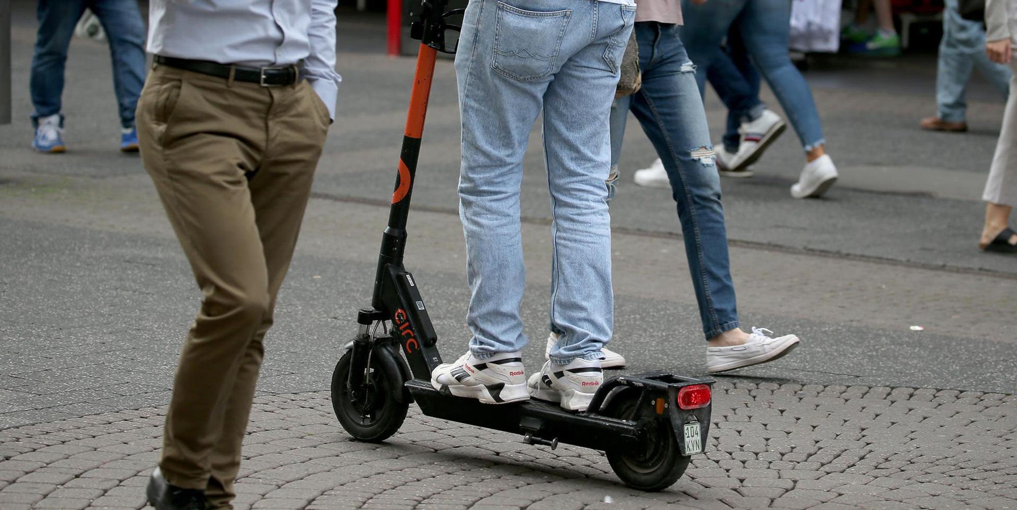 E-Scooter Symbol Menge