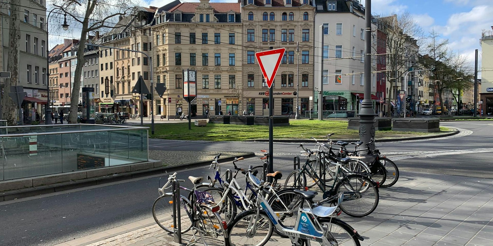 Chlodwigplatz_Samstagmorgen_Coronavirus