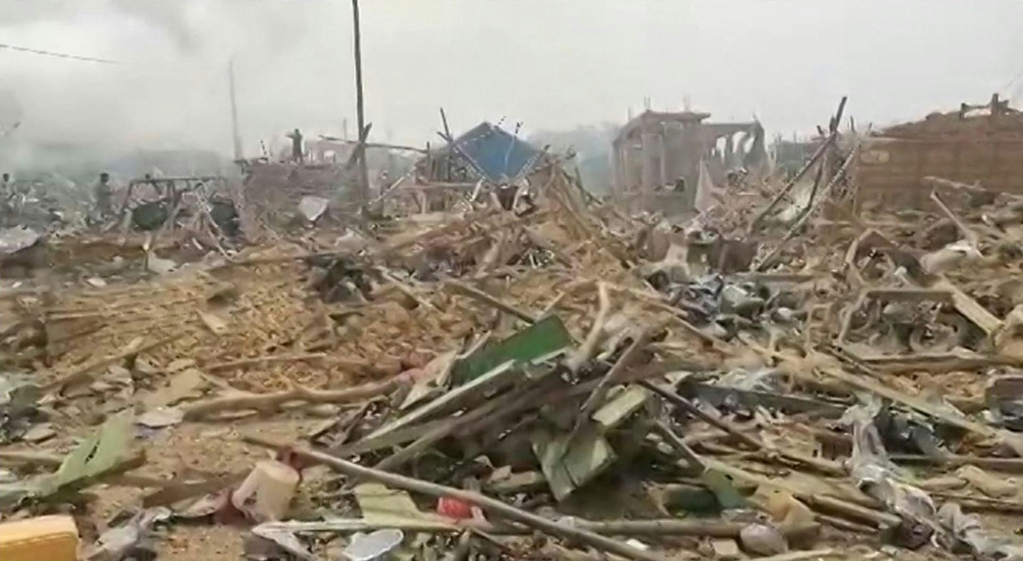 Explosion in Ghana 210122 (1)