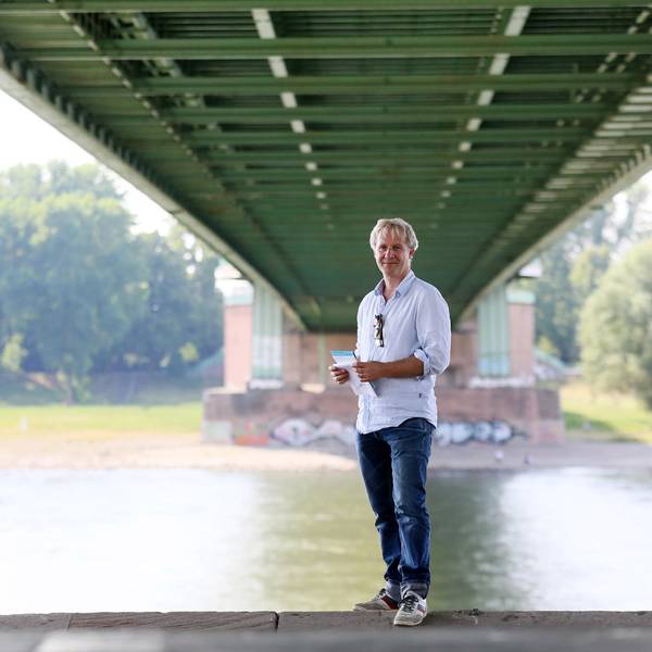 Stefan Bachmann