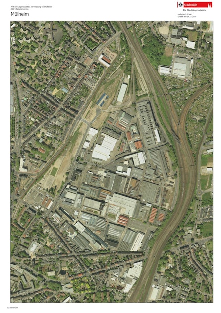 Gewerbegebiet Köln-Mülheim: Biker, Bücher und Charterflüge | Kölner ...