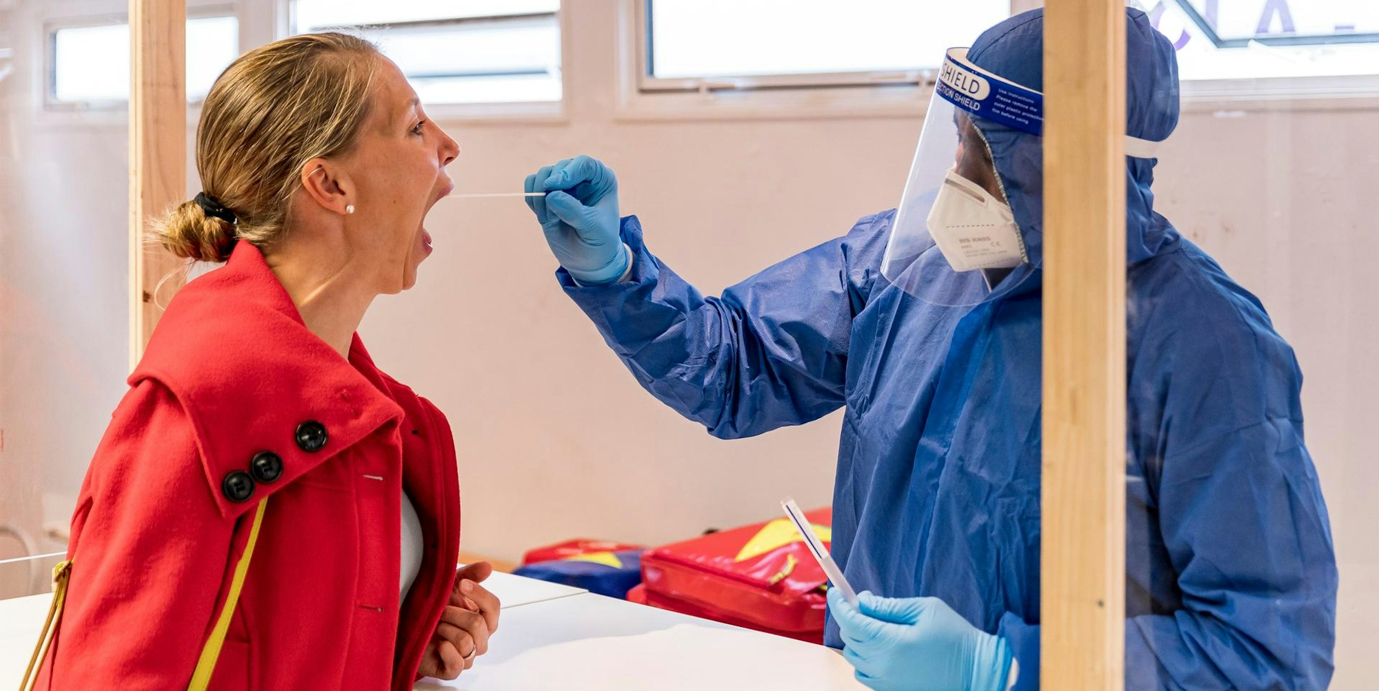 20200826-ARO-CoronaTestzentrumBreslauerPlatz-21