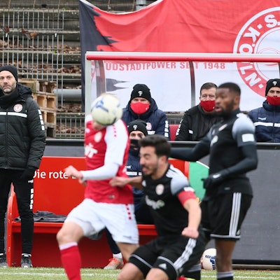 D801FF5A-CBDA-4F0D-87F3-6553B7FCD472