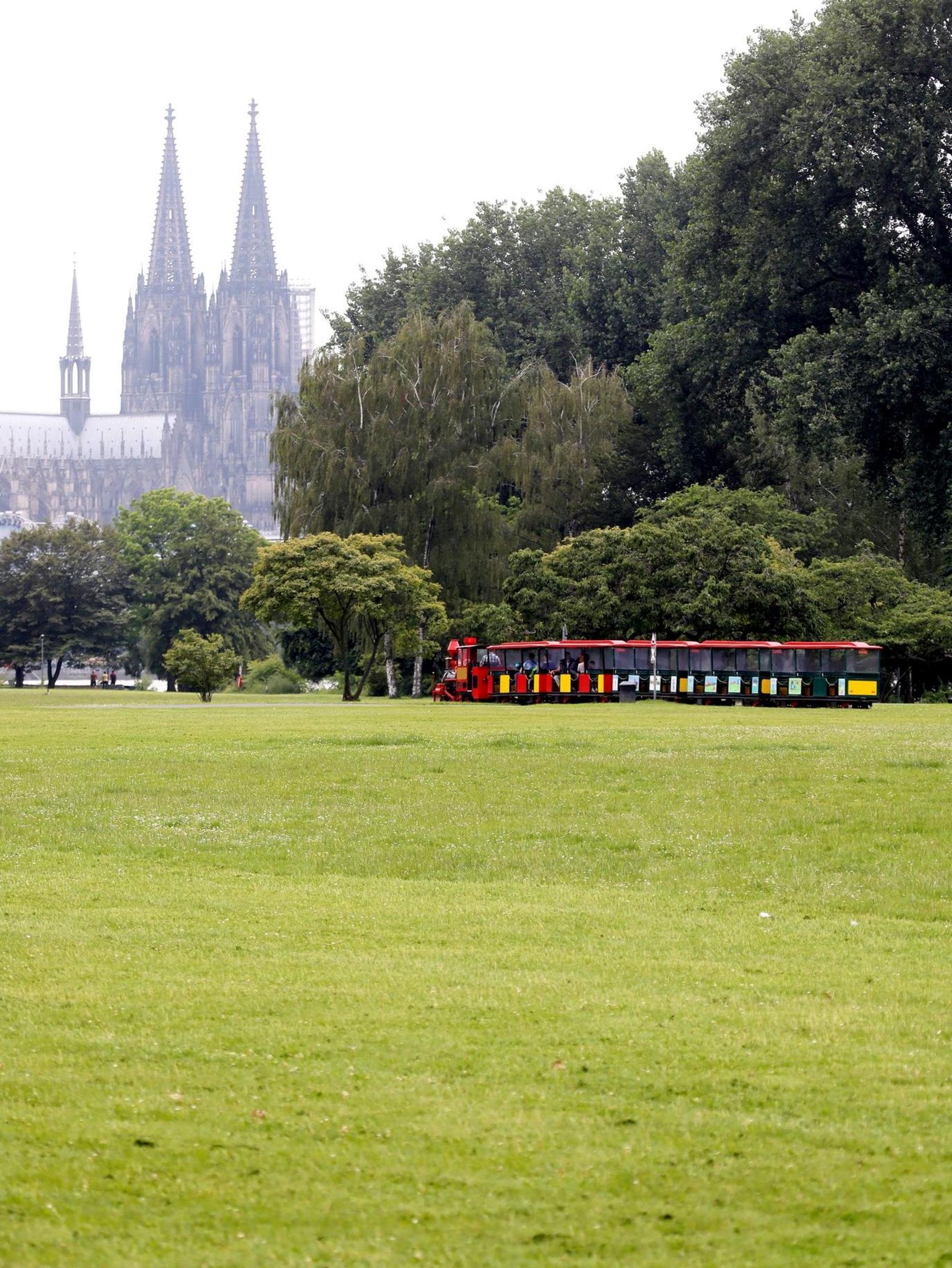 Kölner Rheinpark Kleinbahn