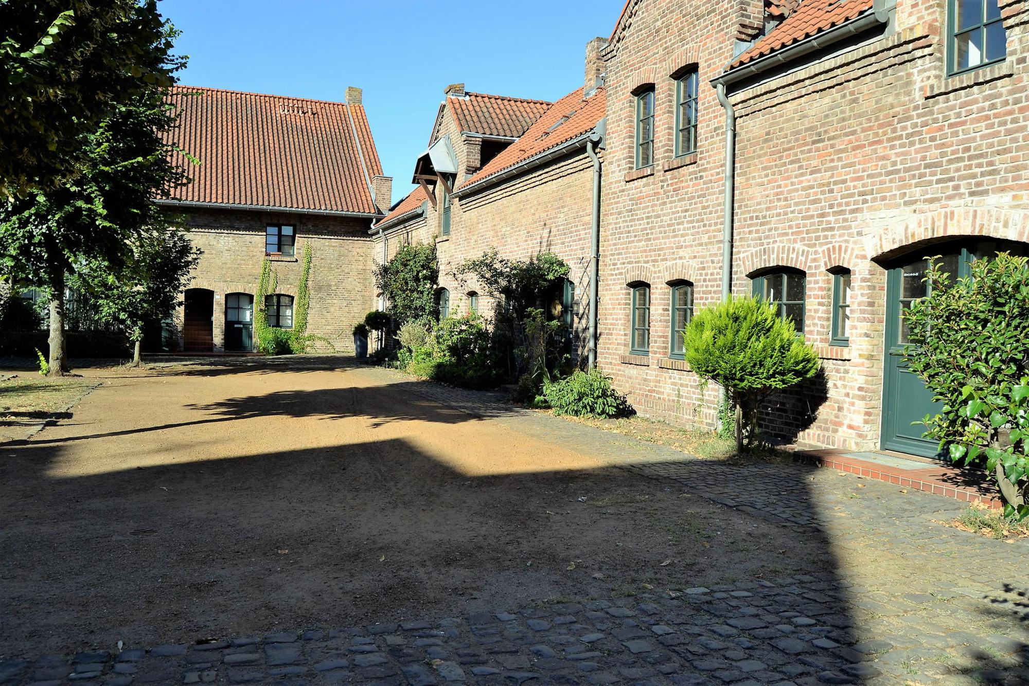 hof immendorf