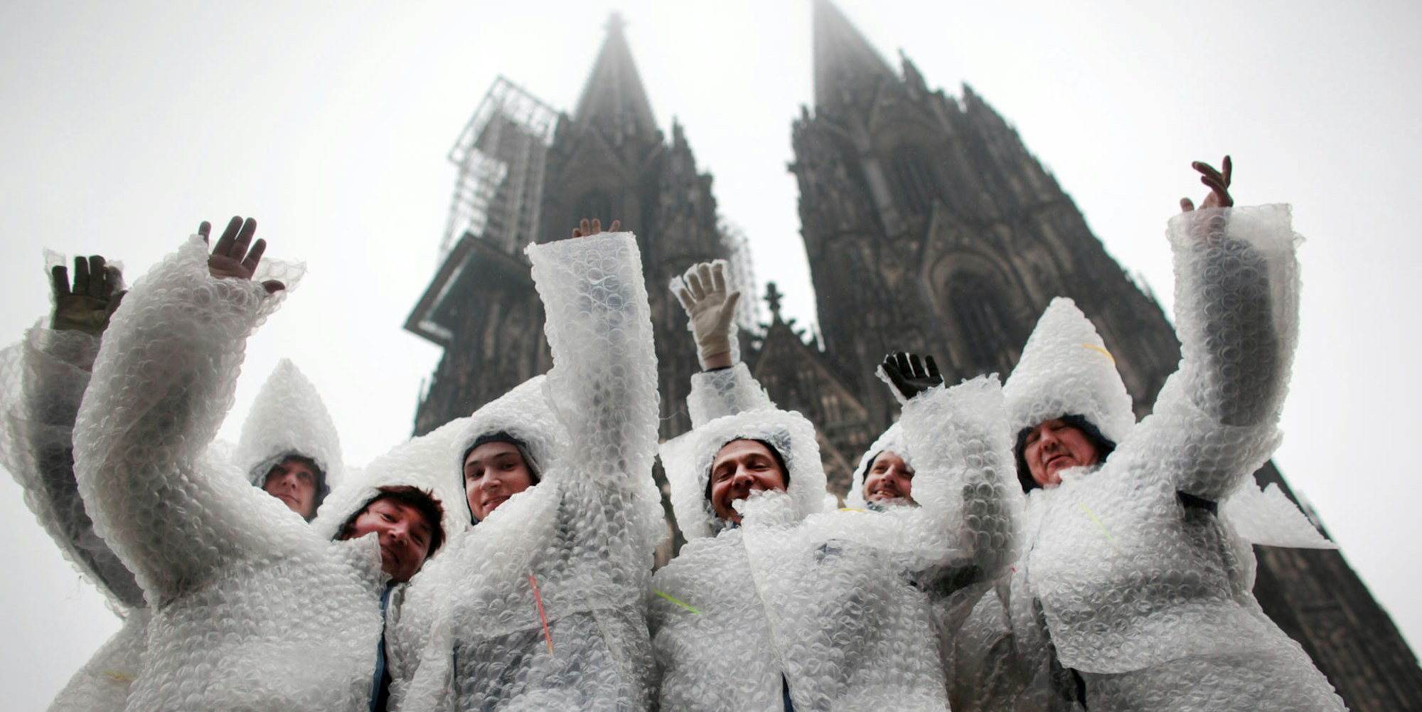 karneval vor dem dom