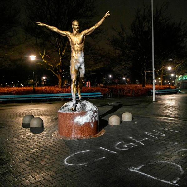 Ibra Statue afp