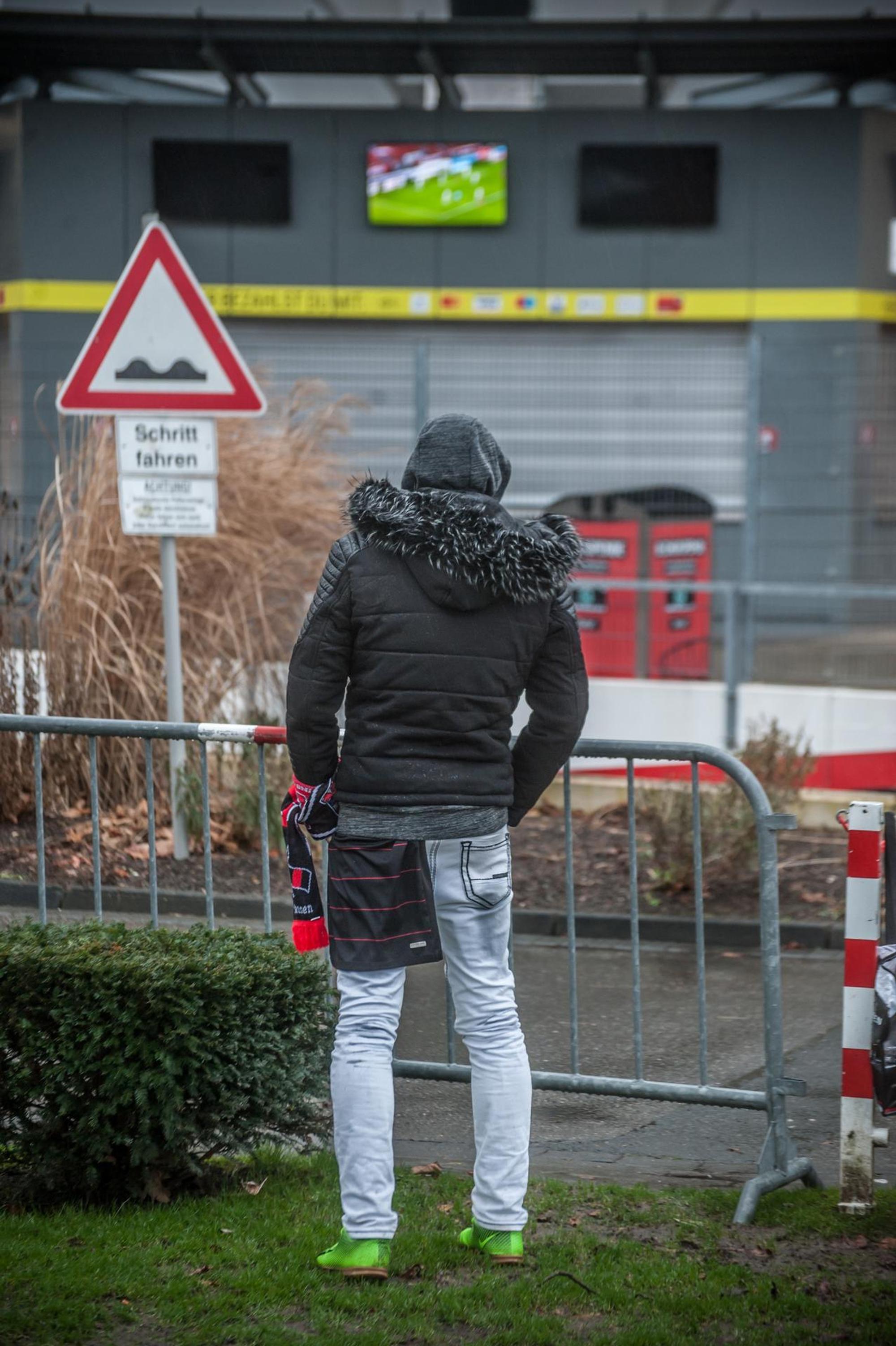 Geisterspiel Bayer 04 Union Berl_002