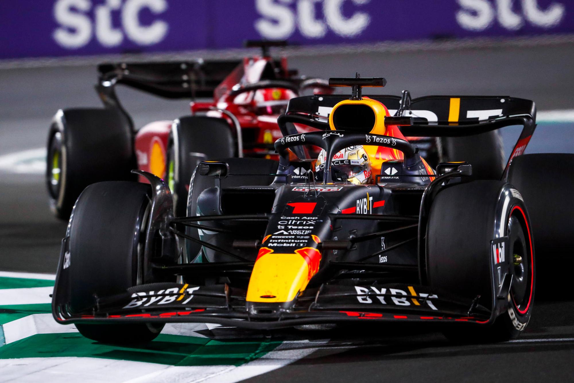 Verstappen vor leclerc