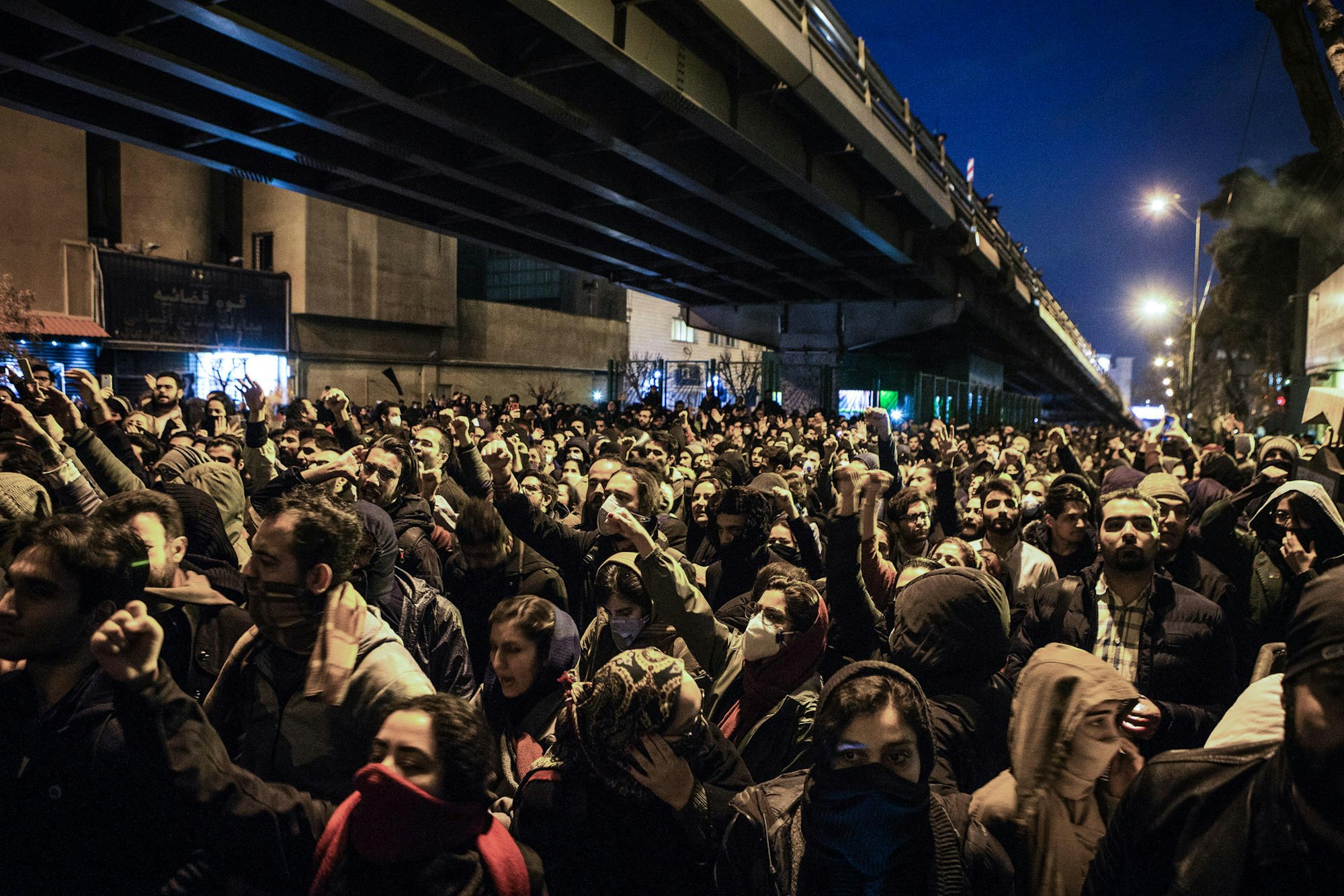 Trauermarsch für Flugzeugabsturz-Opfer