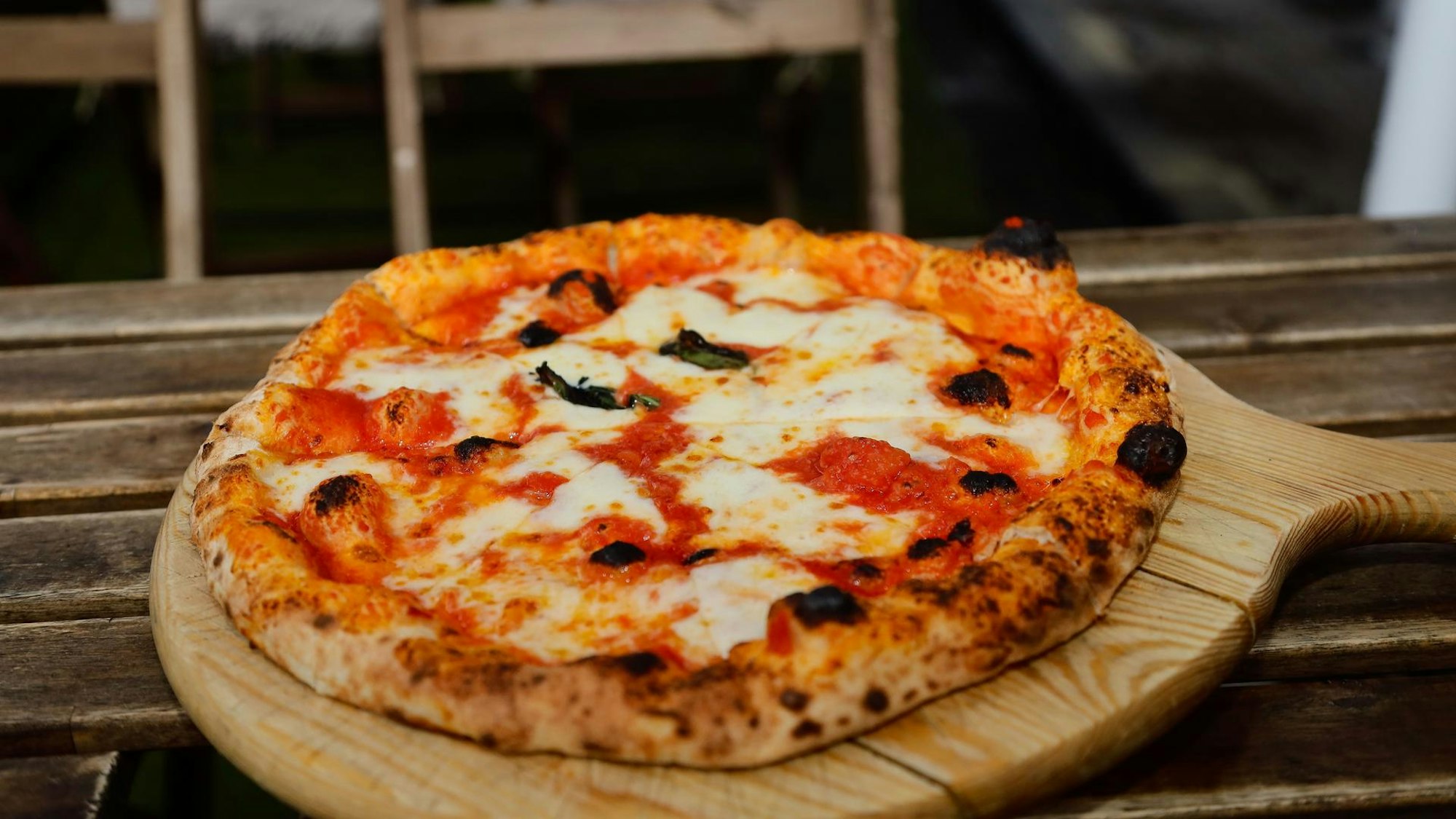 Pizza Regina Margherita