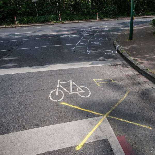 unfall-lkw-radfahrer_rar_rle_05122022ALF_7065