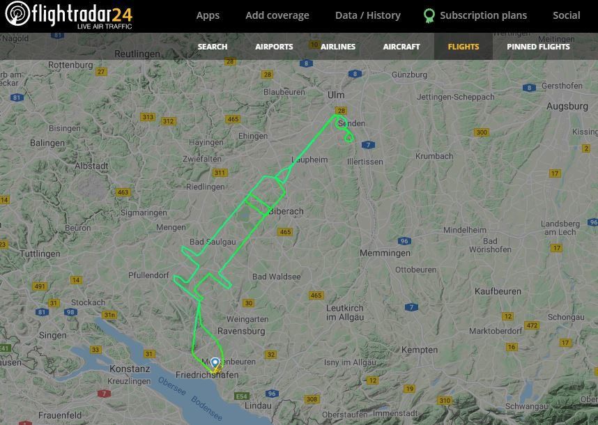Pilot fliegt Impfspritze