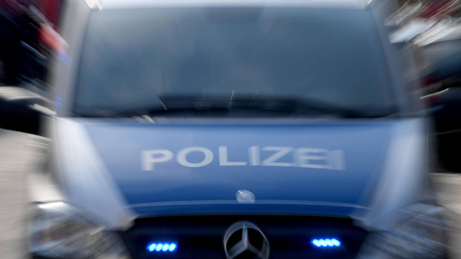 Polizeiwagen (1)
