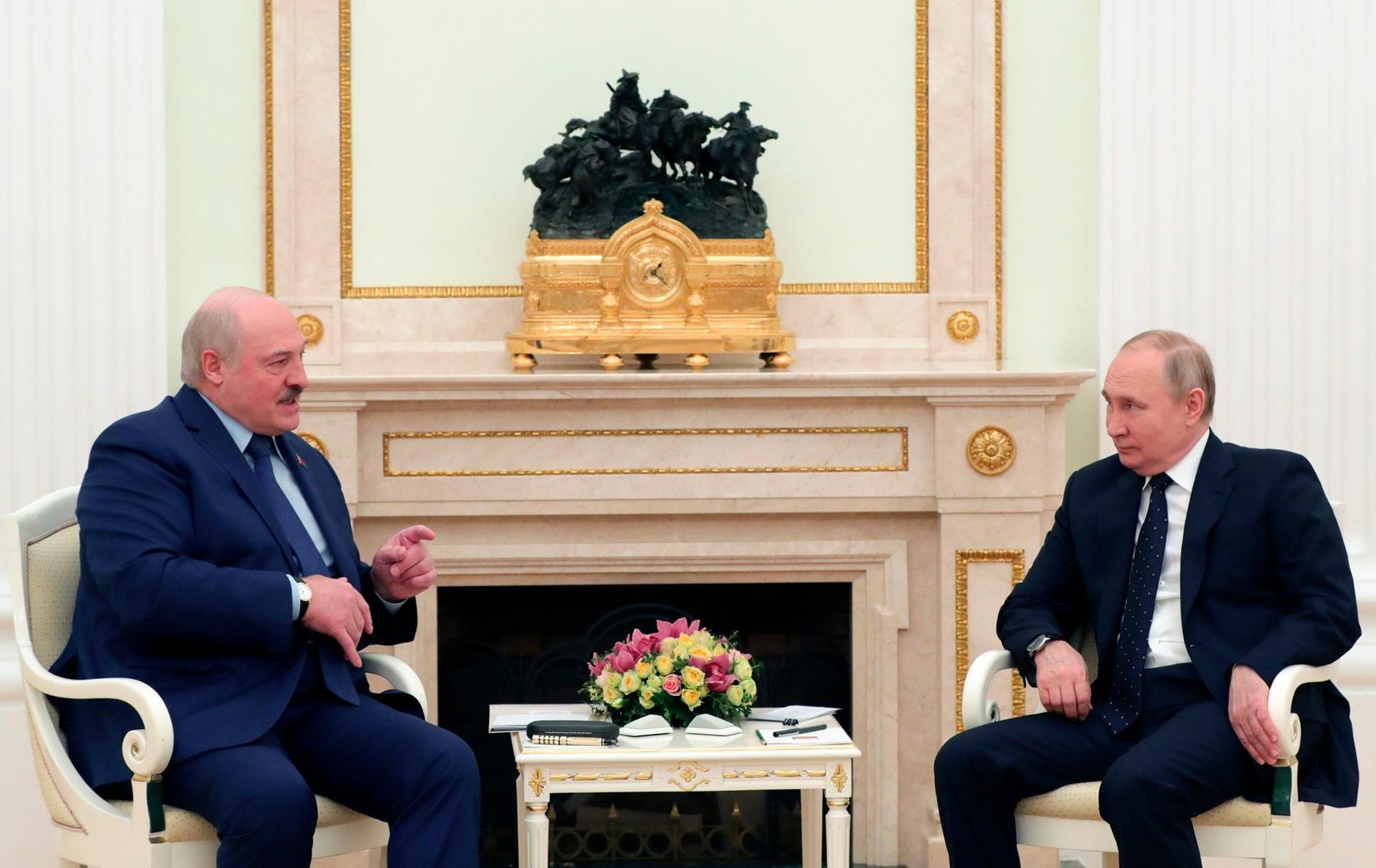 Putin Lukaschenko 2