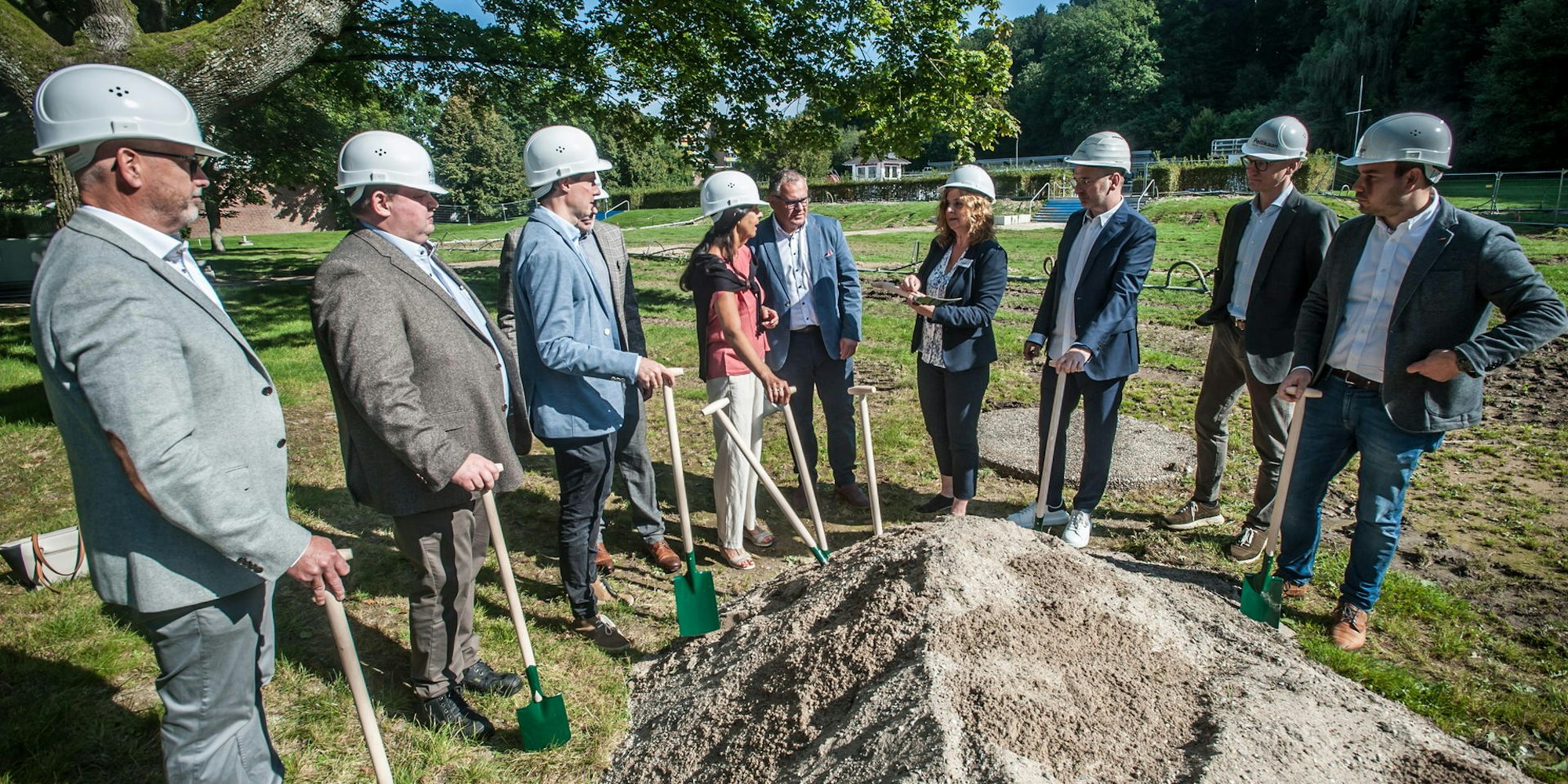 schwimmbad-leichlingen_09142021ALF_8526