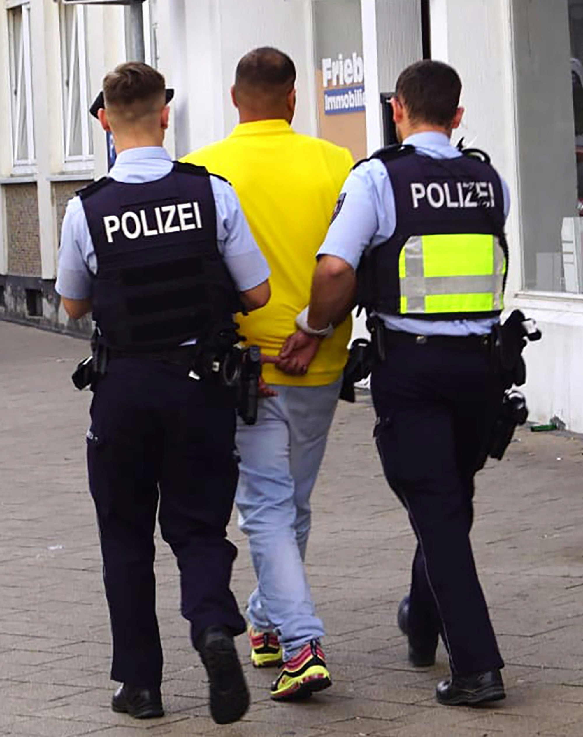 Razzia Euskirchen Festnahme