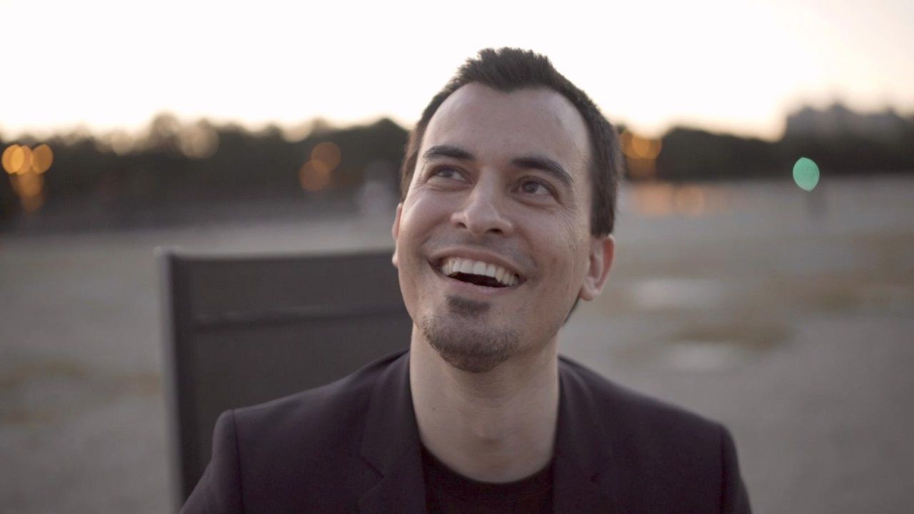 Nikil Mukerji (1)