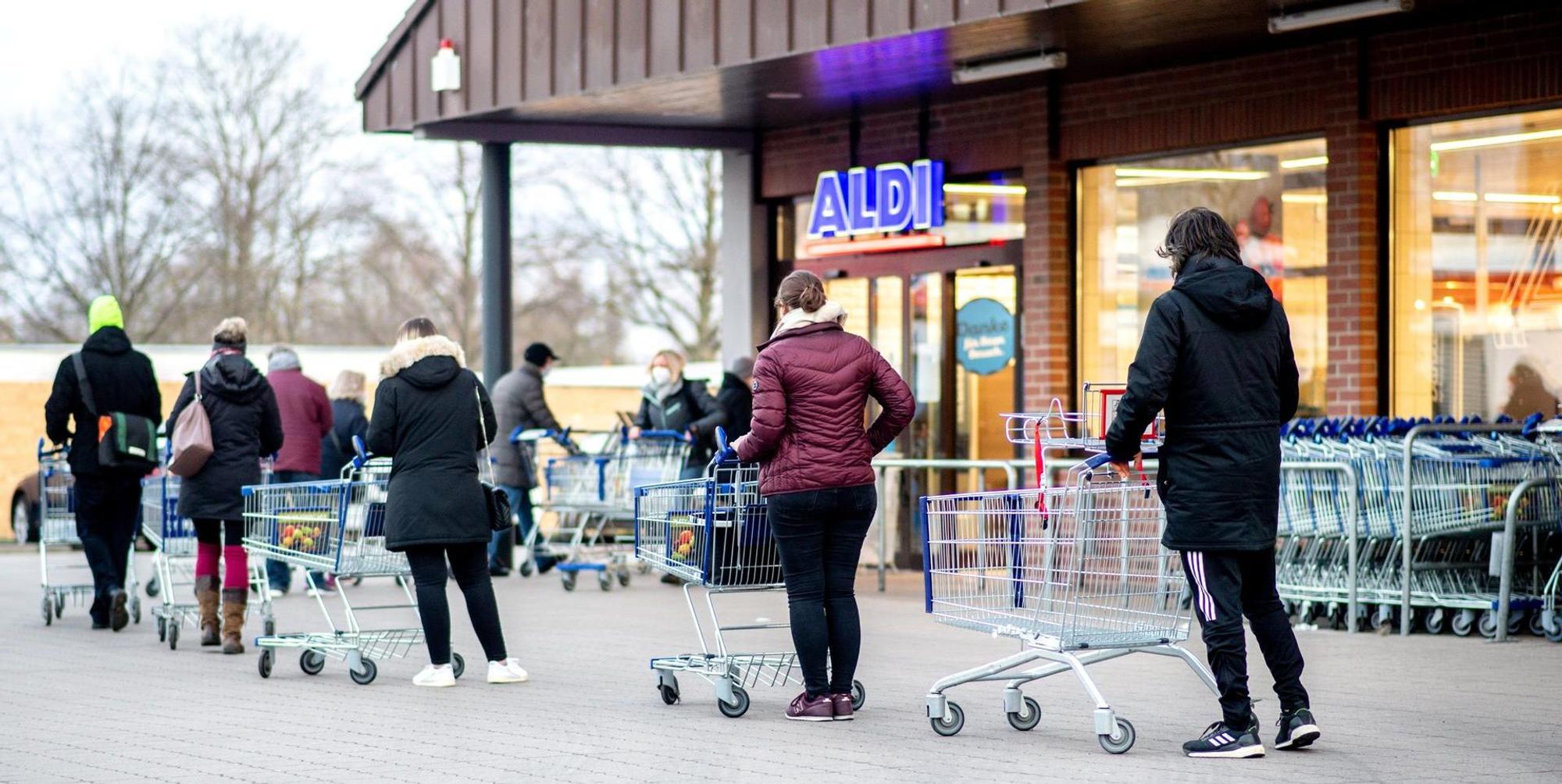 Aldi Schlange