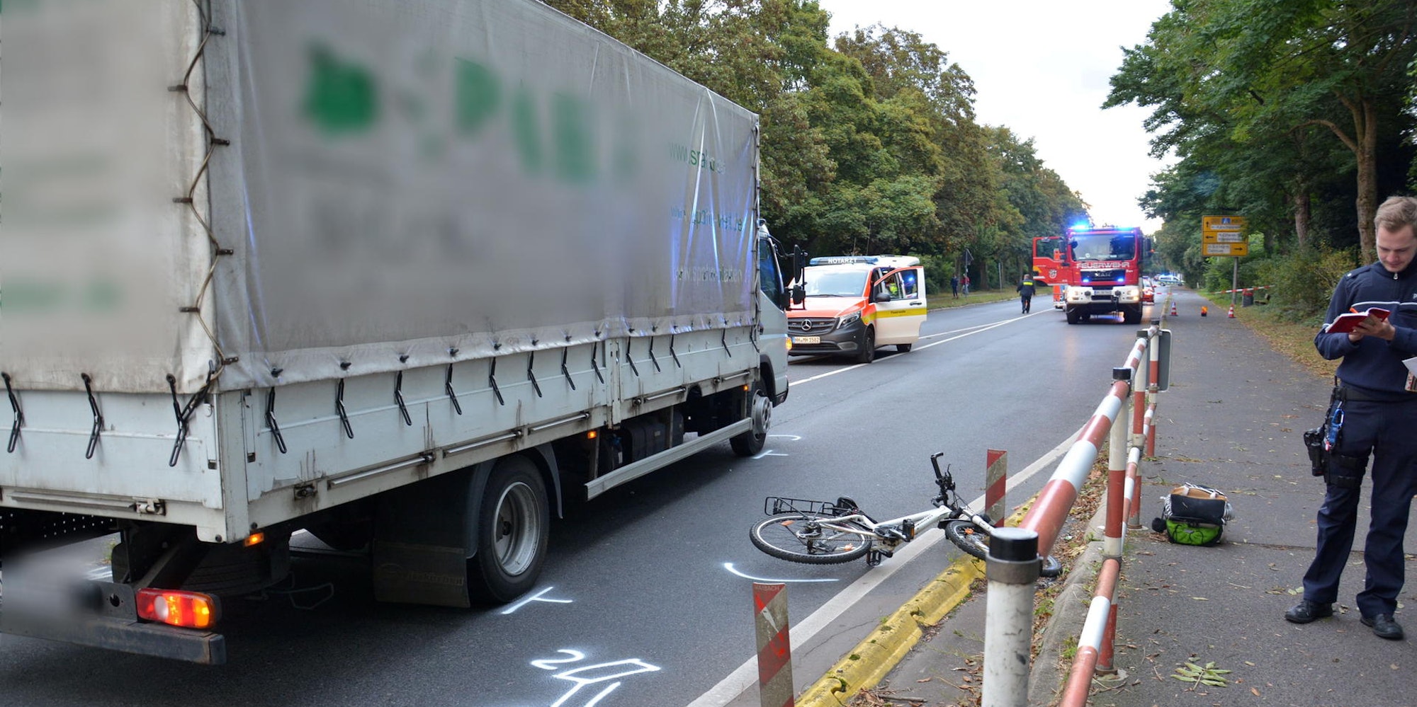 Hürth Unfall Lkw Elfjährige LAMPARTER