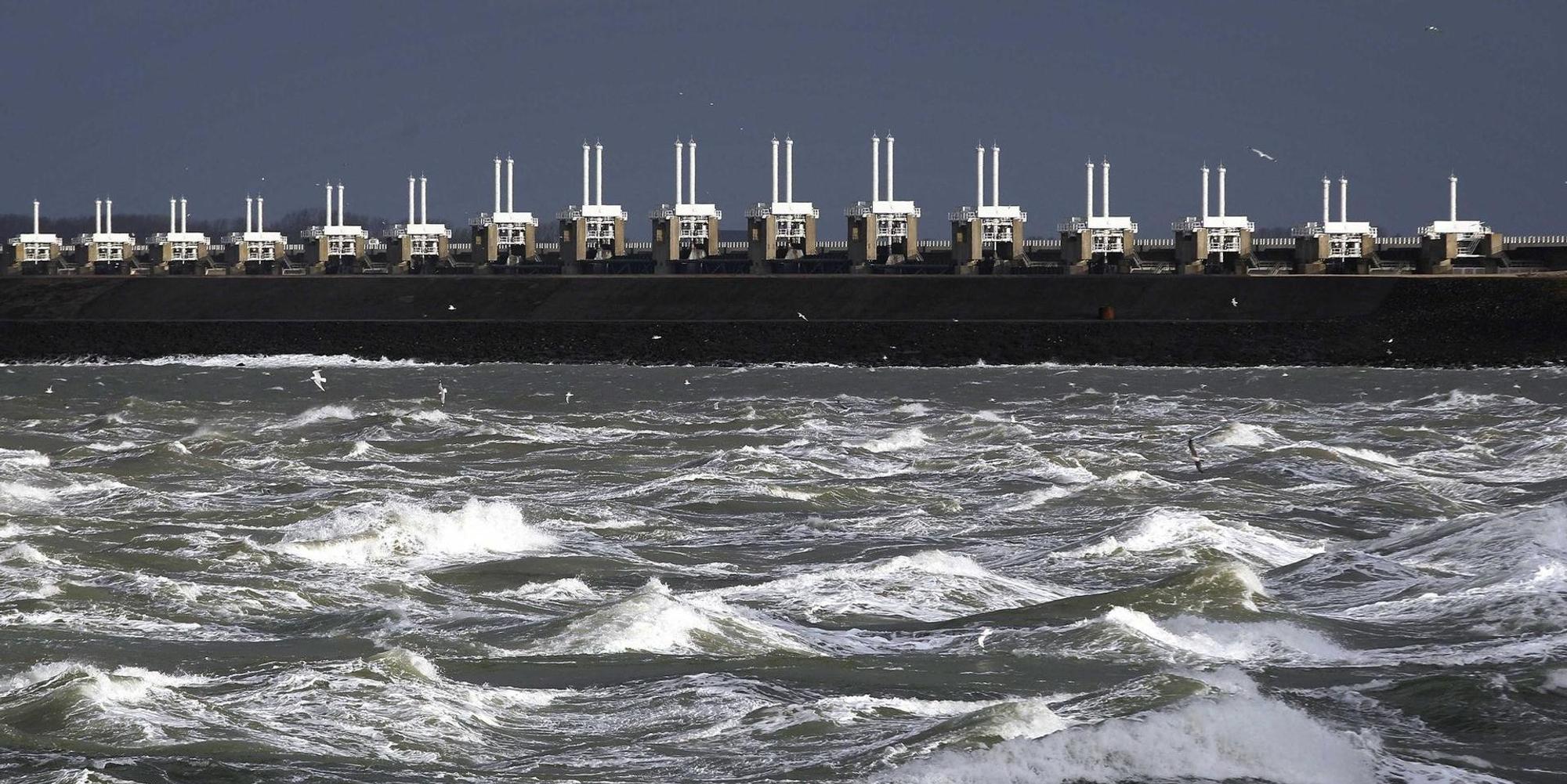 Niederlande Sturmflutwehr1