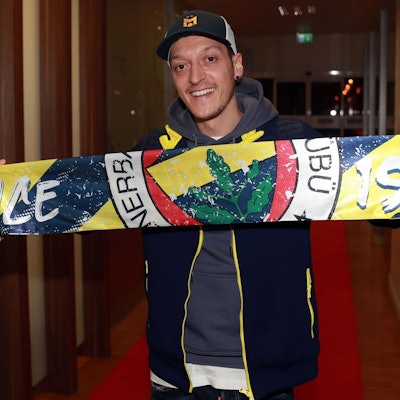 B9B1EC6A-D996-4777-944D-75A4C7052E0F