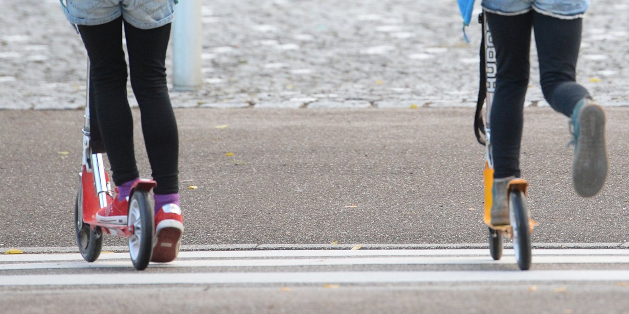 Kinder Tretroller dpa