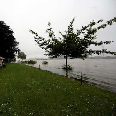 kra_hochwasserCamping002