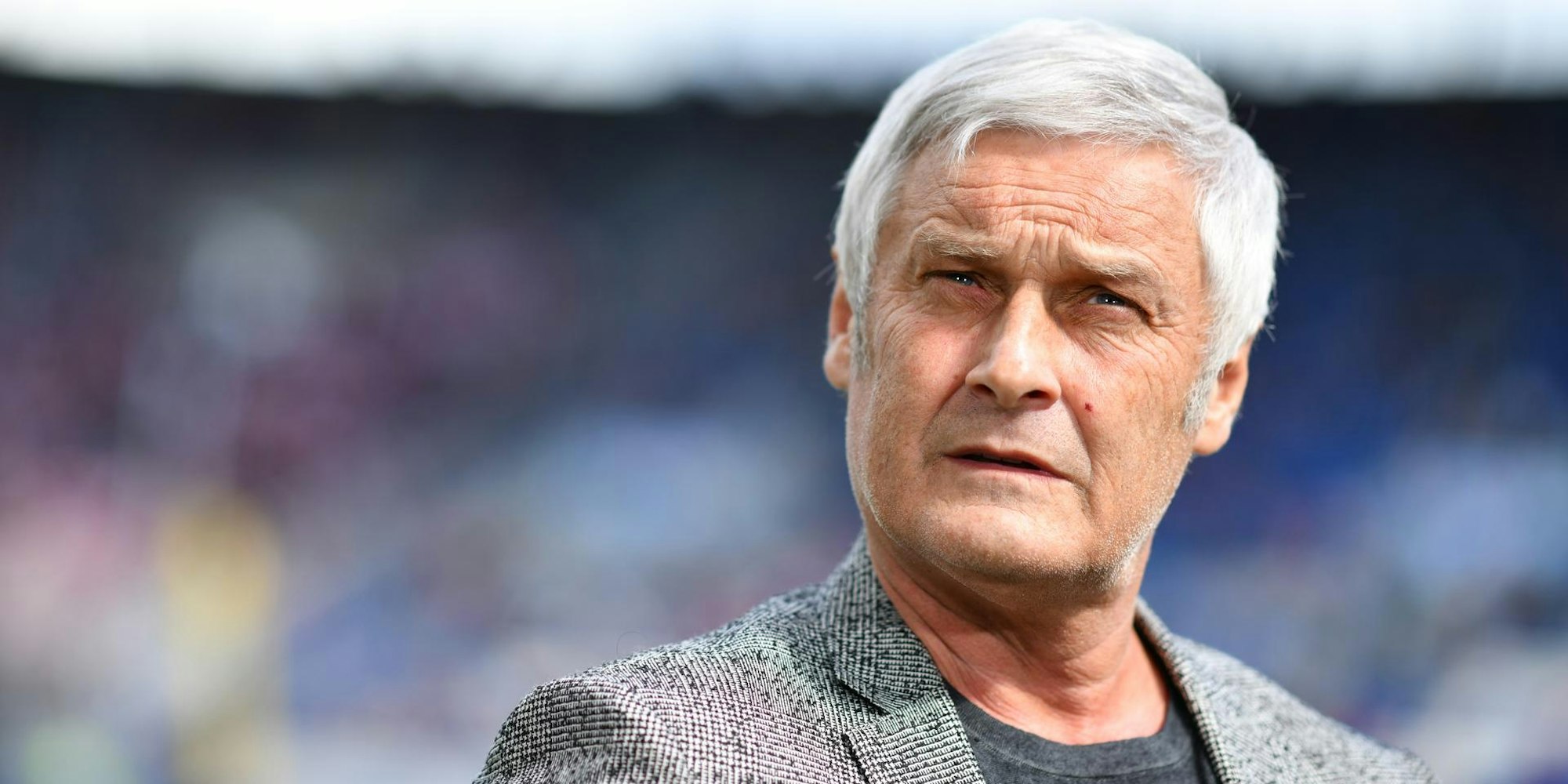 Armin Veh dpa 231019