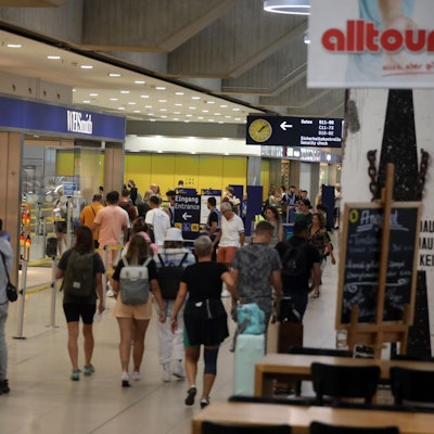 Flughafen Köln Bonn 060822