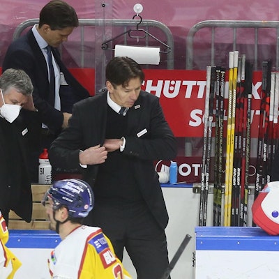 0EF4CBC0-A0D9-4551-984F-05F4ED68A9FC