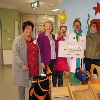 Spendenuebergabe an Koelner Klinikclowns - 31.10.2019 - Pressebild