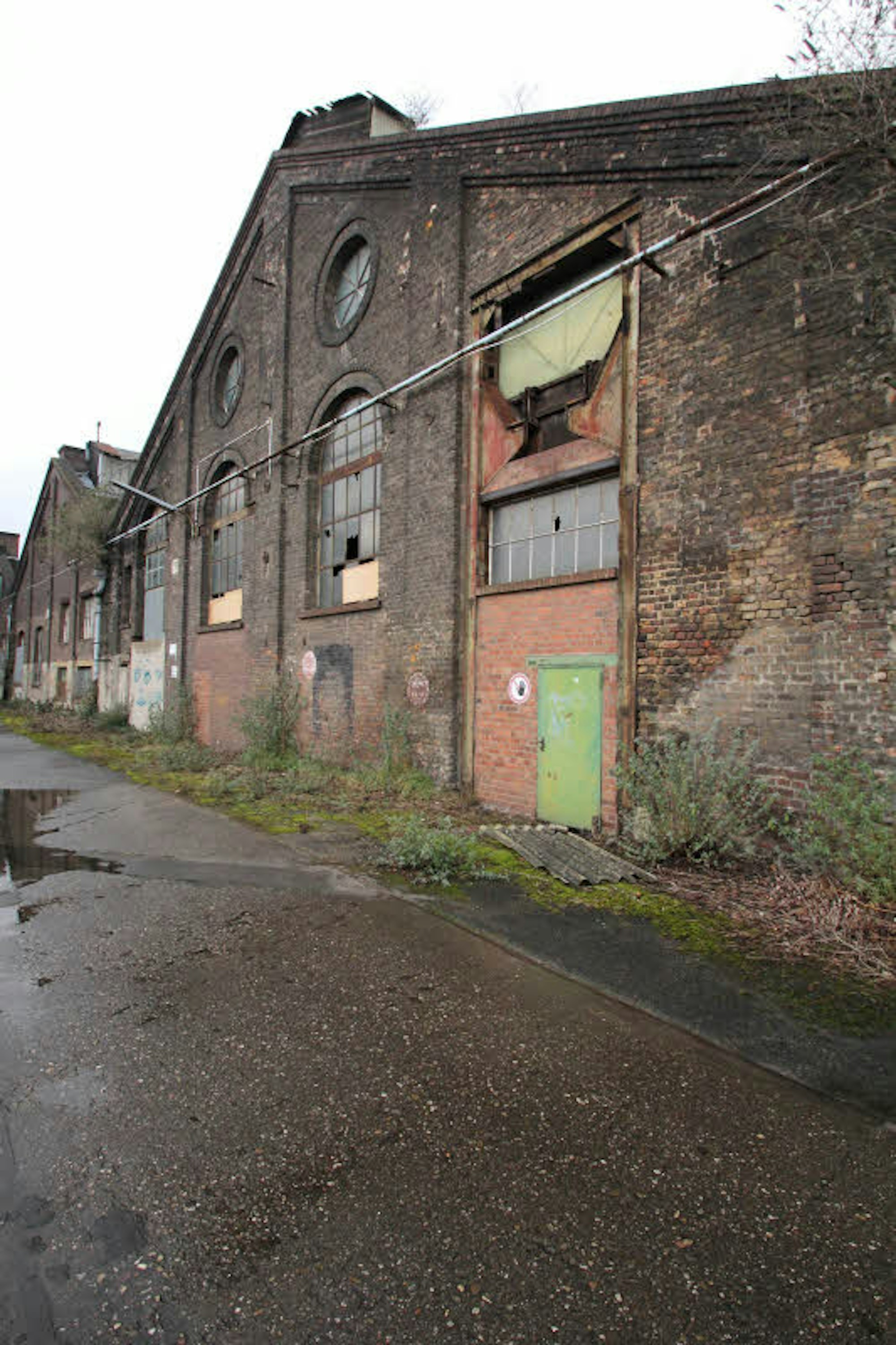 190216 Schwebebahn Halle Eingang