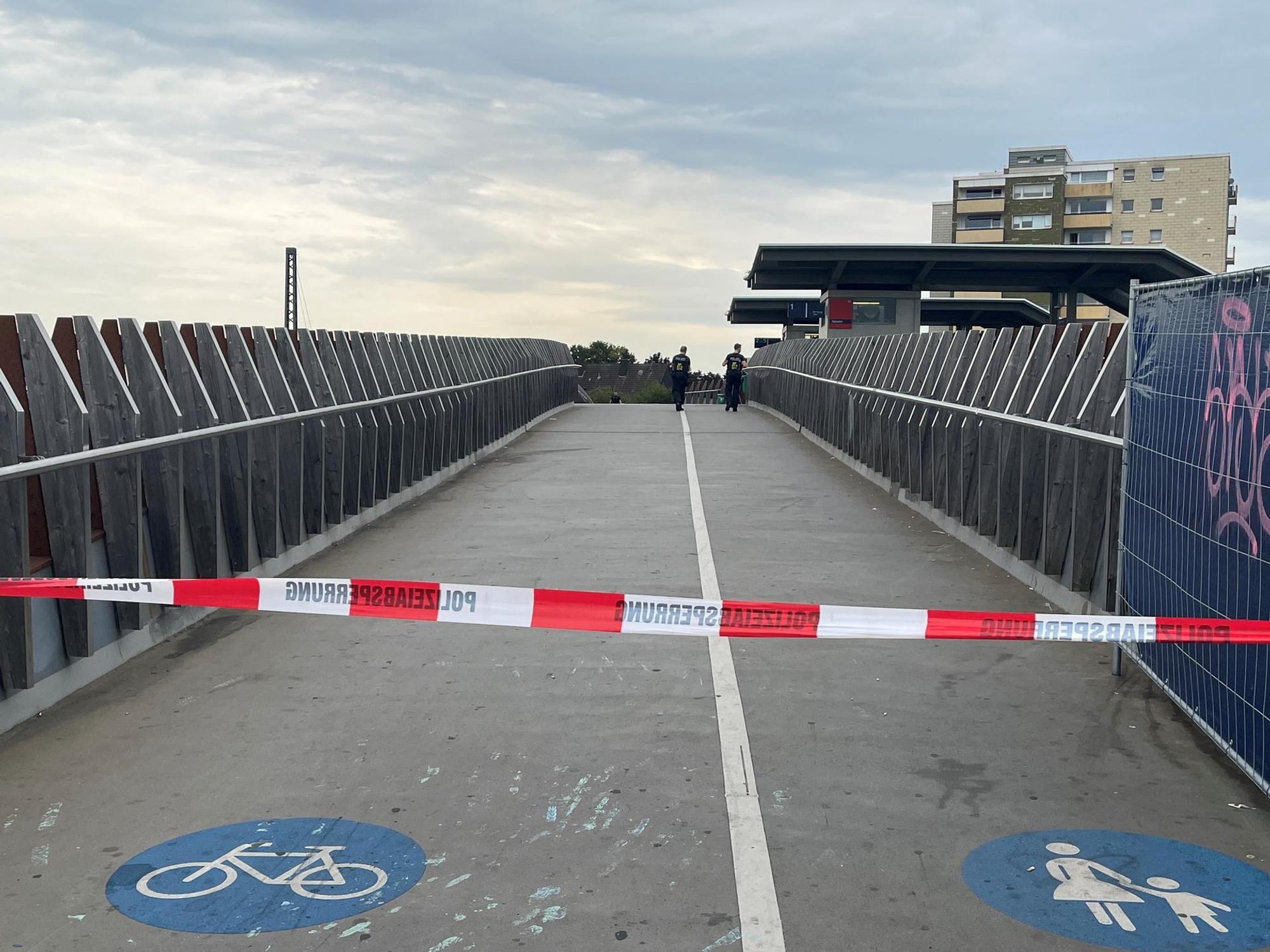 Sperrung Bahnhof Leverkusen Opladen