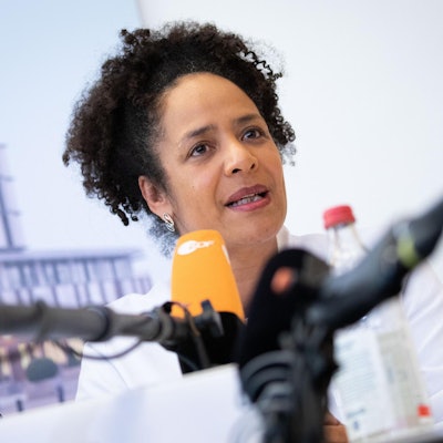 Marylyn_Addo_Troisdorf_Corona