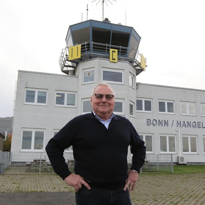 Wiehlpütz_Flughafen_Hangelar_1