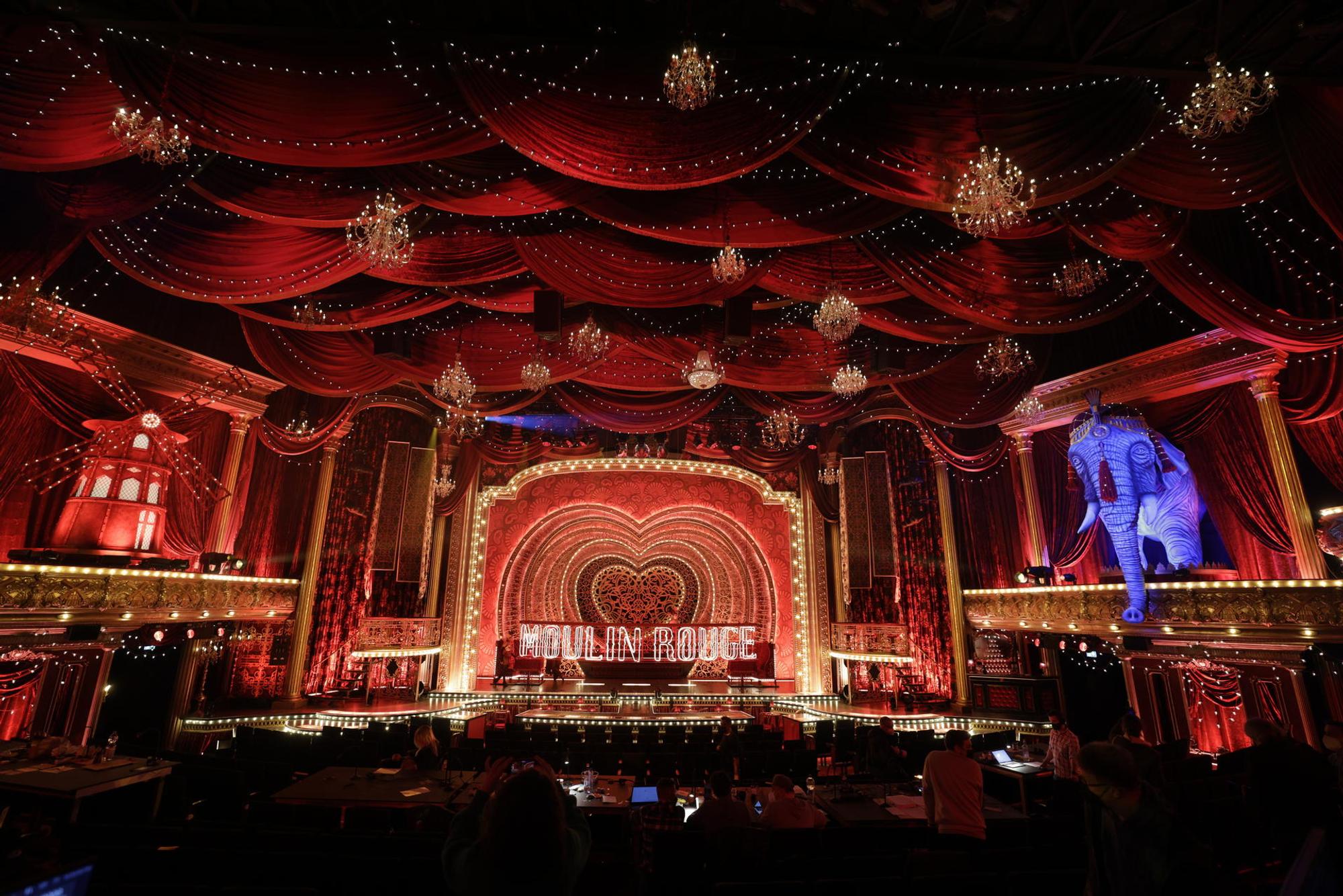Moulin_Rouge_14102022_101