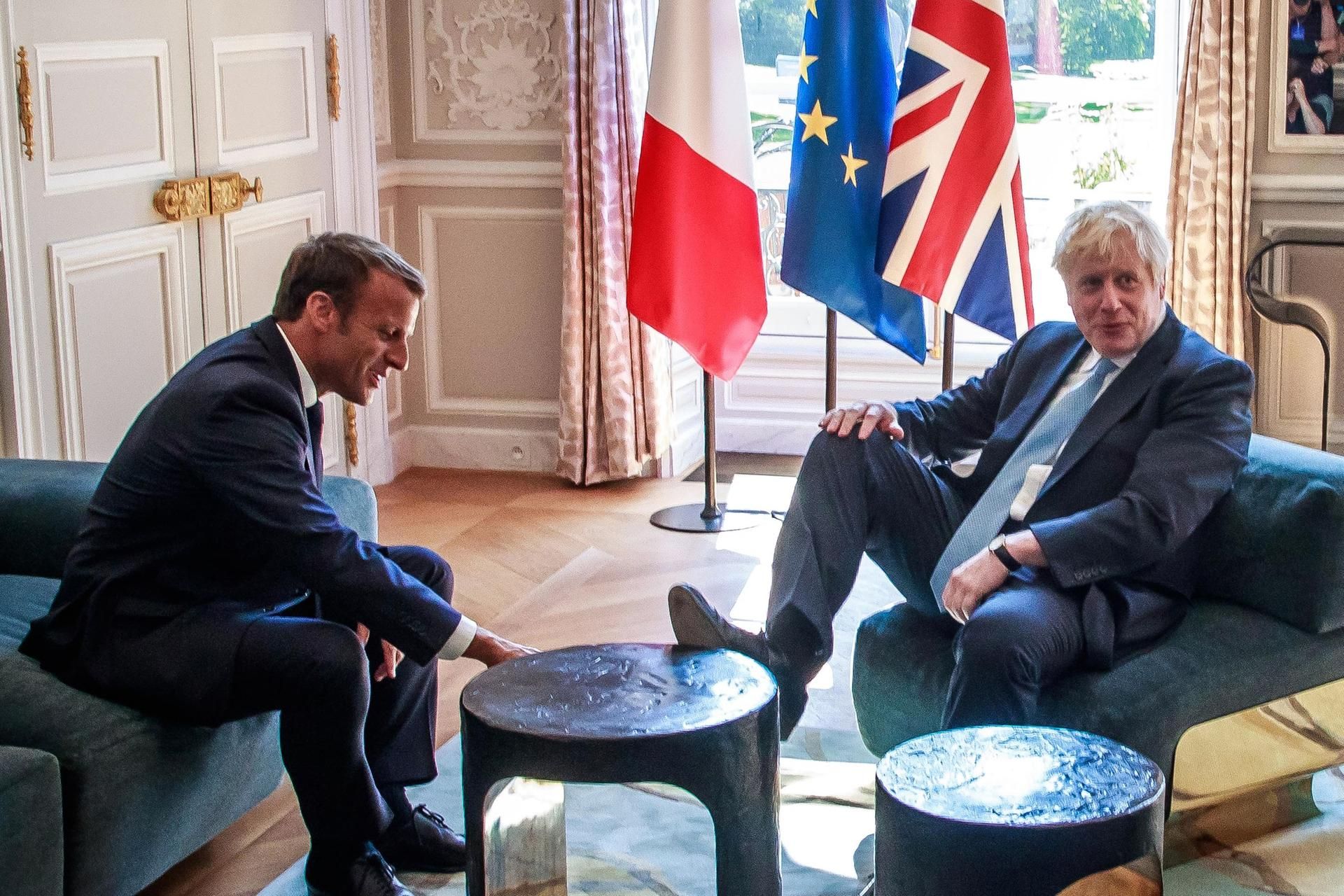 Macron Johnson